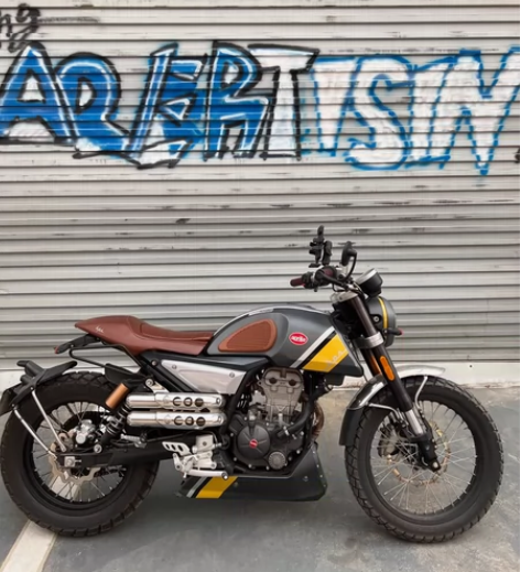 18年阿普利亚CR150 没怎么骑 车没问题 质量不用问 肯...