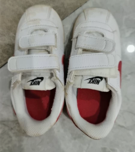 耐克25码 感兴趣的话点“我想要”和我私聊...