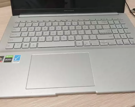 ASUS华硕无畏Pro15 RTX3050...