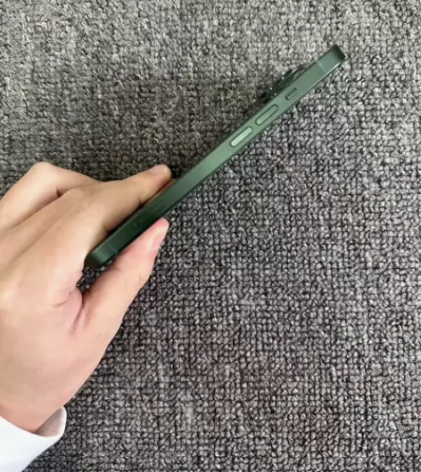 13国行256g原装靓机电池90，价格34...