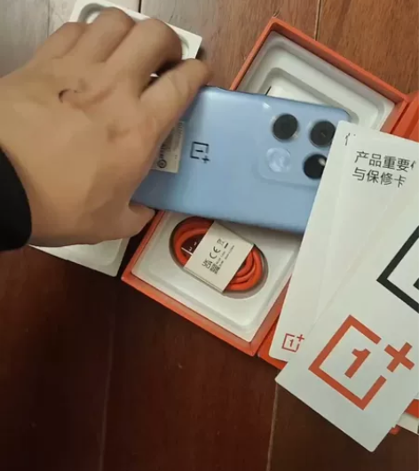 未激活一加ACE竞速版8/12+256光速...