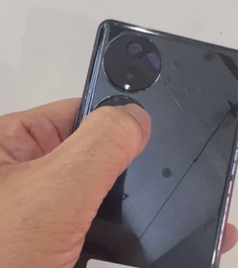 华为荣耀70，12G?256G的黑色，电池...