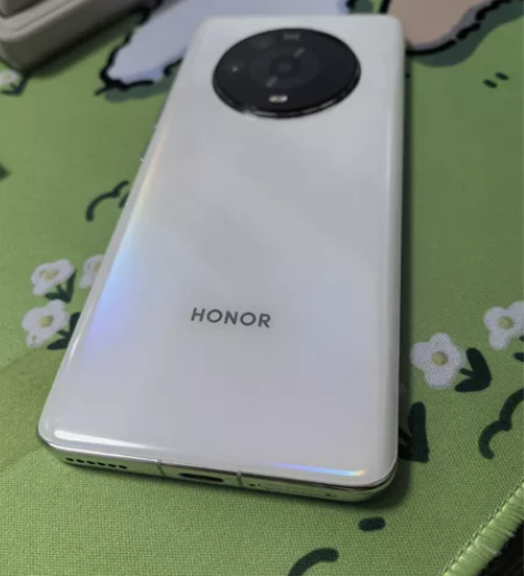 荣耀magic4，12+256g，白色，因...