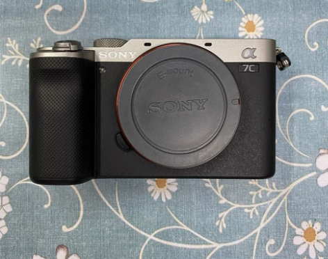 索尼A7C+28-60专业全画幅旗舰微单银...