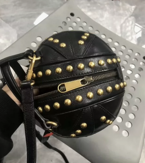 98新 古驰足球包。 已经绝版了。闲置品，...