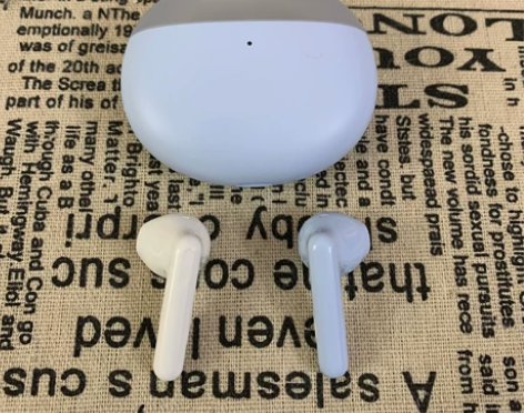 OPPO enco air2左耳右耳充电仓...