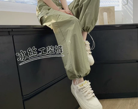 冰丝工装裤女宽松束脚夏季薄款高腰显瘦阔腿速...