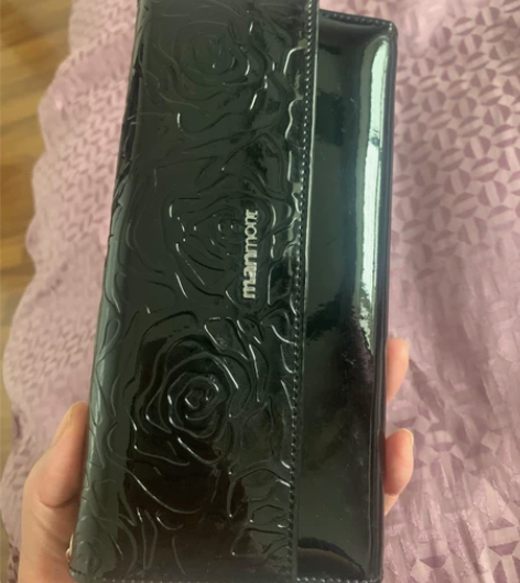 真皮钱包，长款女士，家中闲置，便宜转出，九...