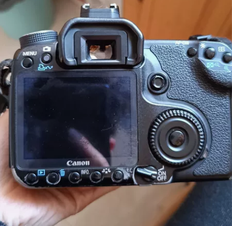 佳能50d相机单反，带17-85镜头。带两...