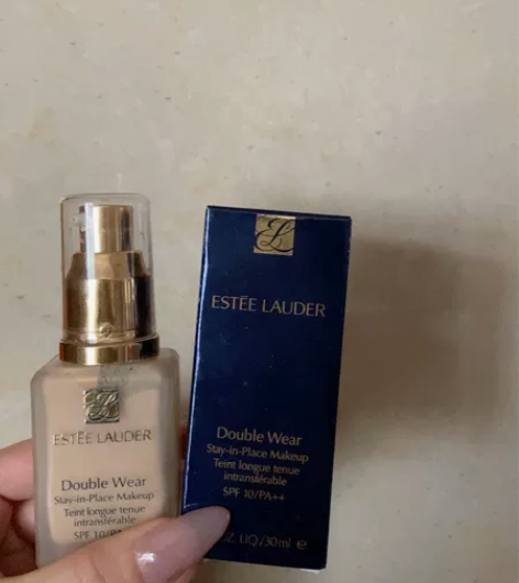 dw粉底液色号2c0，佛系出，不议价，20...