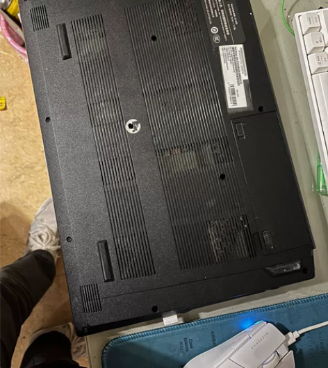 出一台雷神911mr笔记本3060 16g...