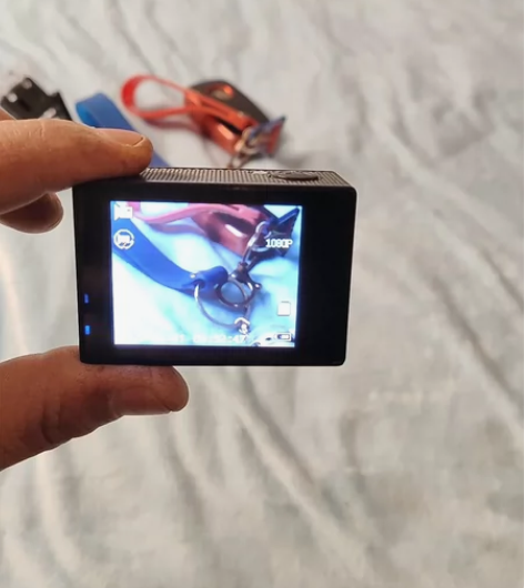 网易游戏运动相机，功能正常，成色很新 感兴...