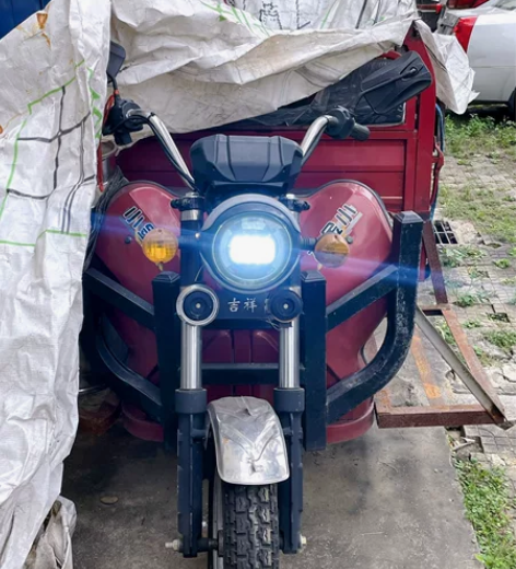 转一手，打包不单卖 一辆95新的三轮车72...