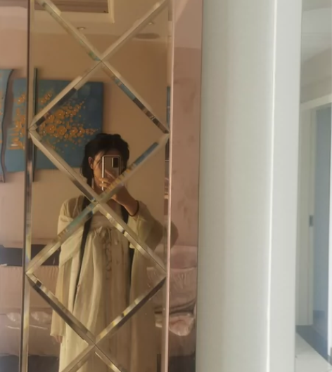 科幻齐胸汉服带披帛我撑不起来，科幻魏晋风汉...