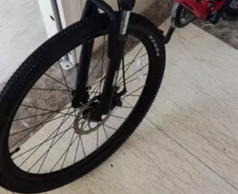 吉普山地车   (外出 自行看车:) 老公...