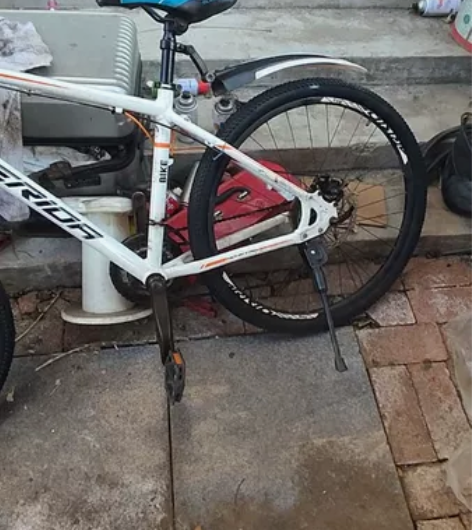 美利达正品26寸山地自行车，铝合金车架！功...