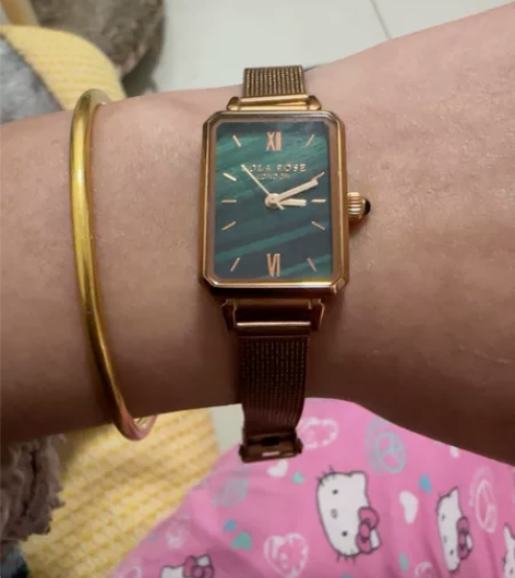 出售一款Lola ROse罗拉玫瑰小金表复...