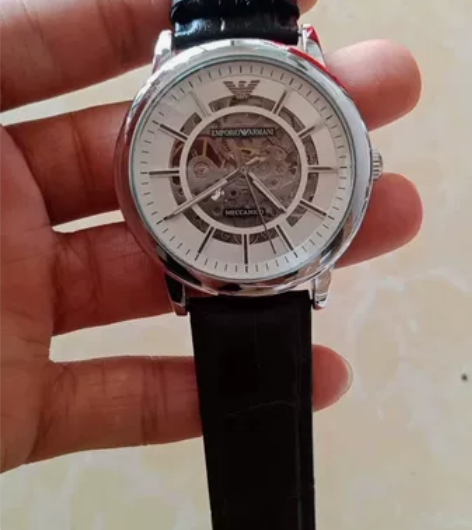 分手了，出售阿玛尼手表，个人全新二手闲置 ...