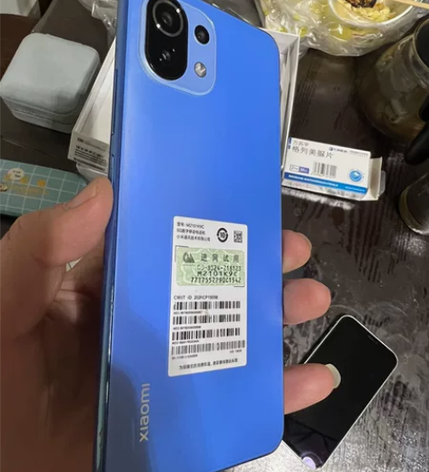 小米11青春版6+128 新的一批无磕碰用...