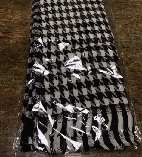 千鸟格围巾 百搭款式，不起球面料，男生女生...