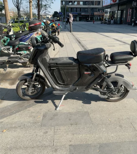 小牛电动车 uqi+ ub u+b动力版，...