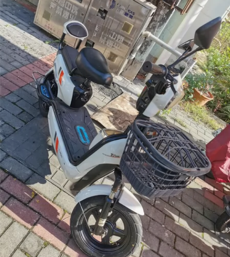 典鸽电动车，4812，保证满电骑25公里以...