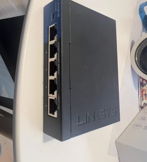 领势LINKSYS交换机5口千兆非网管小型...