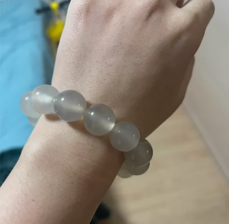 江料白冰玛瑙手链手串 卡14左右的圆珠  ...