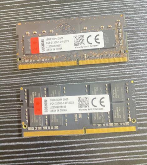 两条内存条笔记本拆下，便宜出 镁光ddr4...