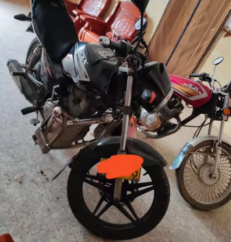 力帆刀仔摩托车，摘牌出，闲置了，车在桂平市...