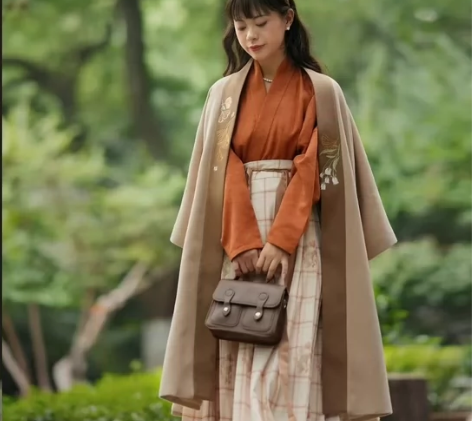 无衣饮羽【恰同学少年】汉服女长干寺马面裙加...