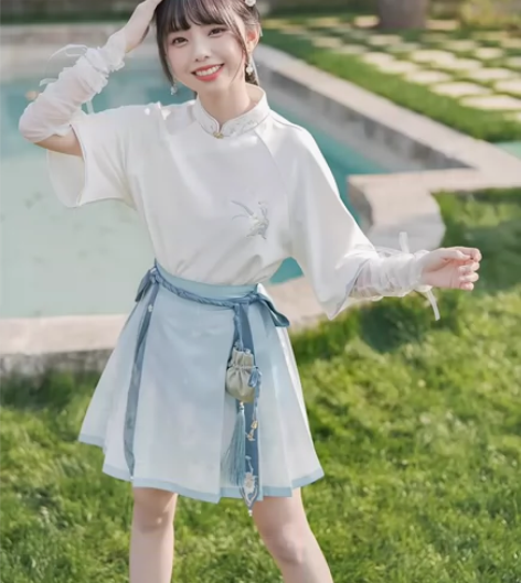十三余小豆蔻儿[凝素-蓝溪镇联名]国风夏日...