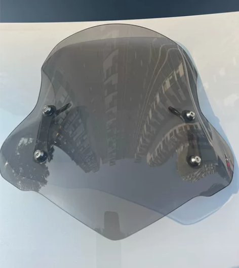 天仕飞风挡，高度可调，自定义九成新，有轻微...