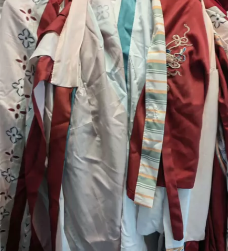 汉服三件套，不想要了 感兴趣的话点“我想要...