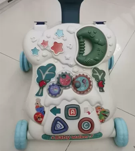 【萌娃闲置】婴儿学步车，只在家里玩过几次没...