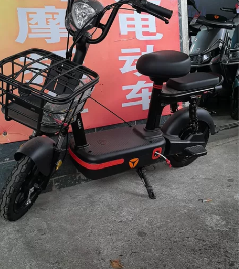 雅迪乐糖，48V12A雅迪原装电池，续航5...