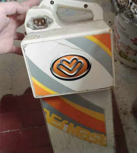 爱玛电池盒，48/12铅酸电池壳子 感兴趣...