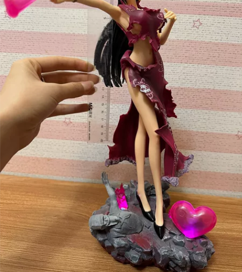 几十cm，女帝！带电话虫灯灯可以亮、小心心...