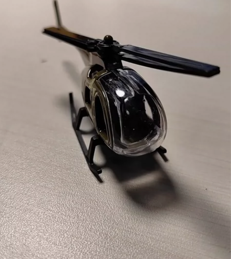 直升机金属模型，桨叶可转动，小孩子的欢乐天...