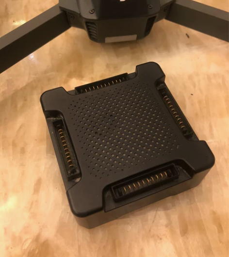 大疆御Pro充电管家,原装正品,连接4个电...