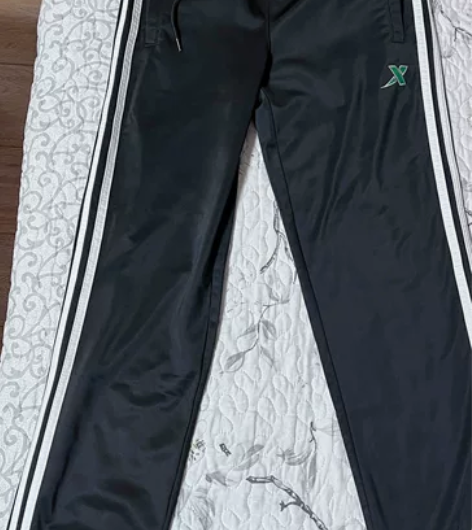 特步 加薄绒黑色运动裤 磨毛内里 155（...