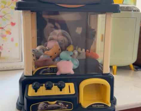 淘嘟嘟儿童抓娃娃机夹公仔小型家用迷你扭蛋机...