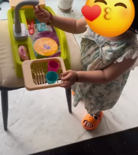 纽奇趣味洗碗盆水池电动自循环出水女孩过家家...