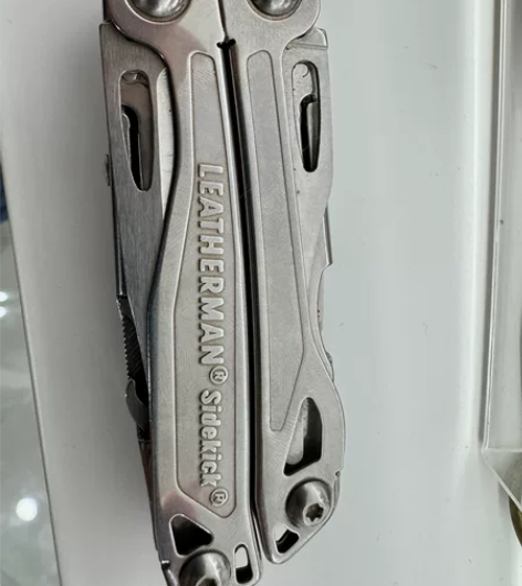 莱泽曼 sidekick 多功能钳 品相如...