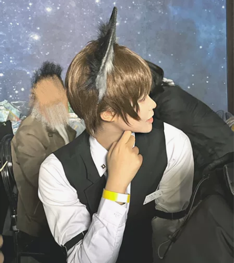 白起 咖啡厅 （定做的） 除假发，衬衫，裤...