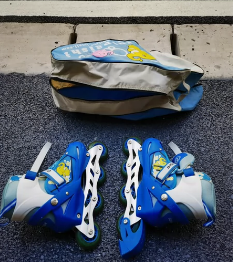 贵派仕滑冰鞋，当时2百多买的小学二年级用过...