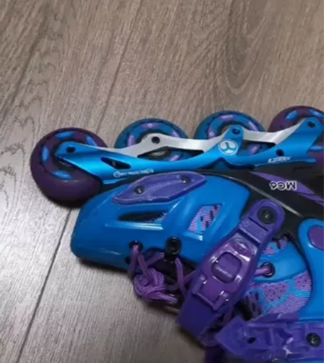 米高滑轮mc6 比较好的那种 有全套护膝和...