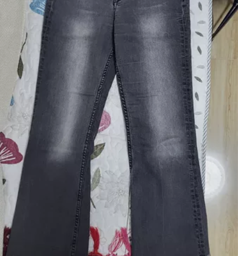 HM喇叭牛仔裤 165/68A 纯棉??轻...