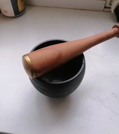 捣蒜罐：纯手工定制，铁制不锈，铜底枣木杵，...