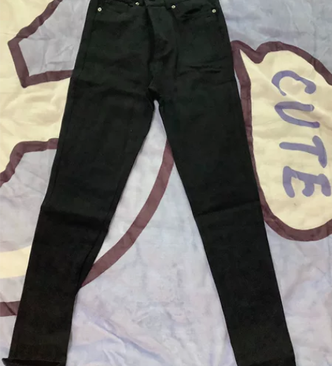 全新！Zara黑色铅笔裤，购于北京朝阳某商...